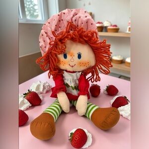 Original 1980 Kenner Strawberry Shortcake Rag Doll 14" Plush Yarn Hair Retro VTG